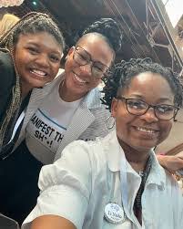 Nakia Evans's Instagram, Twitter & Facebook