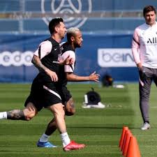 Their next game is on sunday against reims. Pochettino Abrio La Puerta Para El Debut De Lionel Messi En Psg