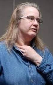 Elizabeth Platt's Instagram, Twitter & Facebook