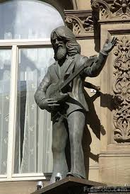 Statue Of George Harrison Outside Of Hard Day S Night Hotel In Liverpool Beatles Artwork Beatles Art Beatles George