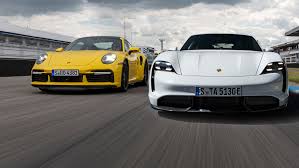 Figuratively, turbo means chuffing powerful. Drag Race Porsche 911 Turbo S Vs Taycan Turbo S Auto Motor Und Sport