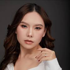 Profile for Phivan Beauty Studio