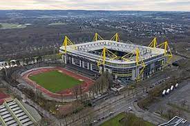 Liebe gäste, liebe freunde des biergartens und der gastro im stadion rote erde! Stadion Rote Erde Wikipedia