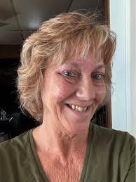 How to fix stuck guests in Thunder Rocks in RollerCoaster Tycoon?