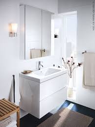 Godmorgon Odensvik Element S Umivaonikom Daje Kupaonici Umirujuci Dizajnerski Izgled Www Ikea Hr Elementi Bad Inspiration Badezimmer Klein Weisse Badezimmer