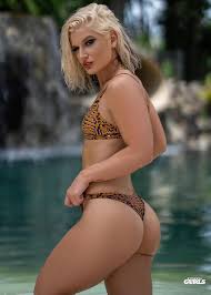 Toni Storm - Free pics, galleries & more at Babepedia