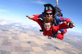 How much does it cost to skydive in canada. Skydive South Sask