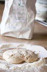 Pain Au Levain Comment Creer Son Levain 4 Recettes De Levain