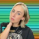 Michelle Hoisington's Instagram, Twitter & Facebook