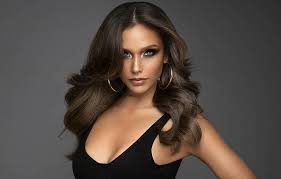 Janick maceta (miss perú usa ) 26 años. Miss Peru 2020 Janick Maceta Muestra Un Terrible Comportamiento Durante Su Paso Por Un Importante Reality Show Topvzla