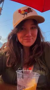 Any recommendations for a place that has decent food AND a pool table???