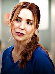 Mandy Beckmann's Instagram, Twitter & Facebook