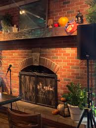 I'm doing my second weekend as a feature. First time it happened I was a  last-minute fill-in to help cover for a headliner who took sick. But this  time it's been scheduled.