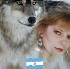 EL MUNICIPIO DE NUEVA HELVECIA ARMA EL ÁRBOL DE NAVIDAD EN LA PLAZA DE LOS  FUNDADORES En la jornada de este lunes 8 de diciembre, el Municipio de  Nueva Helvecia instaló y