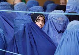 Frau ausgepeitscht: So sieht heute die Realität unter dem Taliban-Terror  aus | Exxpress