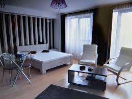 This unit consists of 1 bedroom, 1 bathroom and a kitchen. Cat De ProfitabilÄ Este Inchirierea LocuinÈei In Regim Hotelier