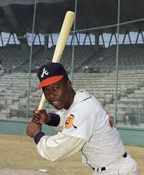 Hank Aaron, Hall of Fame slugger and MLB's real home run king, dies at 86