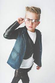 Ausmalbilder bilder für kinder basteln kostenlose spiele lesen videos für kinder. 1001 Trendige Und Coole Frisuren Fur Jungs Jungs Frisuren Coole Jungs Frisuren Frisuren Fur Kinder Jungen