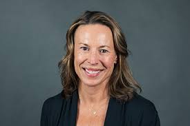 Meredith Mclean's Instagram, Twitter & Facebook