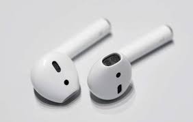 Your Airpods Are Probably Disgusting Here S How To Clean Them Businessinsider India