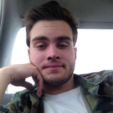 Gage look like he about to turn the gay filter