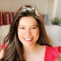 Clara Zapata's Instagram, Twitter & Facebook