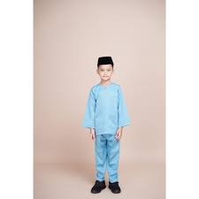 Available in slim fit and regular fit with over 100 vibrant colors to choose from. 11 Hingga 13 Tahun Baju Melayu Budak Baju Melayu Teluk Belanga Dan Baju Melayu Johor Raya Murah 2021 Shopee Malaysia