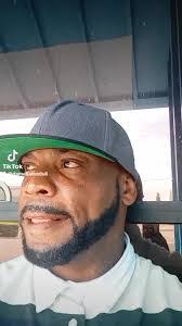 Darnell Woods's Instagram, Twitter & Facebook