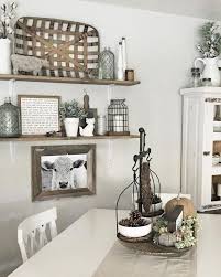 10 Alluring Dining Room Wall Decor Ideas Walldecorlivingroom Walldecorlivingr Dining Room Wall Decor Modern Farmhouse Dining Room Farmhouse Style Dining Room