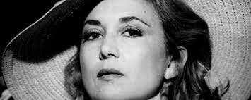 Foi casada com os atores john em 1973, eva wilma detona ao interpretar as gêmeas ruth e raquel de mulheres de areia/ versão 73 novela de ivani ribeiro, que é sucesso. 2p9aj63pu 1 Fm