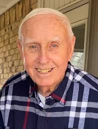 Kathy Roff's Instagram, Twitter & Facebook