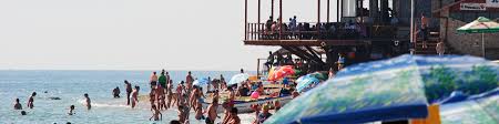Acoperisuri terase mansarde izolatii reparatii vopsitorie acoperis. Vama Veche Wikitravel
