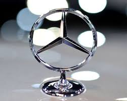 Pin Von Joe A Hill Visit My Instagra Auf Mercedes Benz The True Star Mercedes Benz Mercedes Benz Autos Mercedes