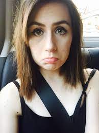 Photos And Videos By Dodie Clark Doddleoddle Hair Shrinkage Short Hair Styles Dodie Clark