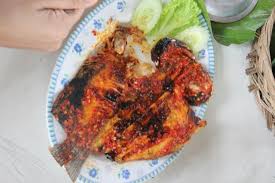 Pindang as a dish refer to a certain sour and spicy fish soup. Pindang Meranjat Ibu Ucha Palembang Restaurant Reviews Photos Phone Number Tripadvisor