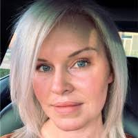 20+ "Becky Dann" profiles