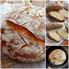 Finalmente un pane fatto in casa vero, con la crosta croccante tutt'intorno, la mollica morbida e con i buchi. Pane Fatto In Casa Ricetta Con Lievito Di Birra Cucinare E Come Amare