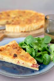 Uit Zuid Tirol Quiche Met Spek Kaas En Appel Recept Voedsel Ideeen Quiche Eten En Drinken
