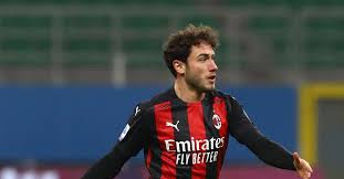 Ac milan are planning changes in defence and the rossoneri are looking at inter for new. Tzkrfzqmxukt6m