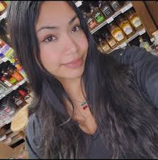 QUESTION TO MY LADIES WHO HAVE BEEN OR IS ENGAGED .