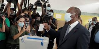Presidentielle En Cote D Ivoire L Opposition En Appelle A Une Transition Civile
