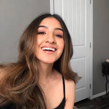 Odalis Herrera's Instagram, Twitter & Facebook