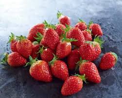 Prix mini, maxi, moyen actualisés tous les jours par le rnm sur différents marchés (production, expédition, gros, détail). Auchan Barquette De Fraises Rondes 500g Origine France Pas Chere A 1 99