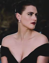 F4Futa] Help My Katie McGrath Fixation : rfutarp
