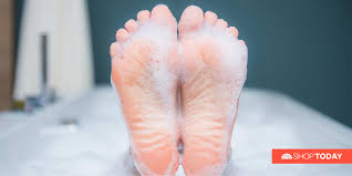 Foot, in anatomy, terminal part of the leg of a land vertebrate, on which the creature stands. Best Foot Filer And Callus Remover For Smoother Feet In 2021