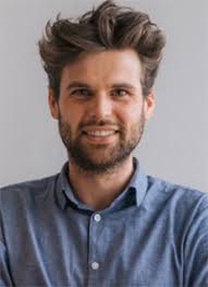 Interviews with Outstanding Authors (2022)