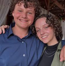 What was the original location of Syd Mardon's Swim School?