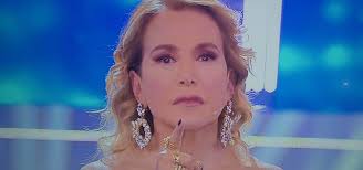 Barbara d'urso was born on may 7, 1957 in naples, campania, italy as maria carmela d'urso. Barbara D Urso Chi E L Ex Marito Michele Carfora Dall Addio Alla Lotta In Tribunale