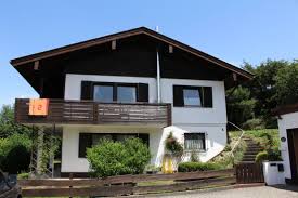 77 häuser zum kauf in traunstein (kreis) auf immobilo.de ✓ egal ob reihenhaus, einfamilienhaus oder stadtvilla ✓ mit immobilo.de das traumhaus finden und kaufen! Haus Zum Verkauf Steff Rausch Str 6 83308 Trostberg Traunstein Kreis Mapio Net