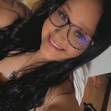 On prop hunt when I'm a prop I can no longer see through myself when  hiding, when I try to it just gives the prop the blue outline but still  can't see